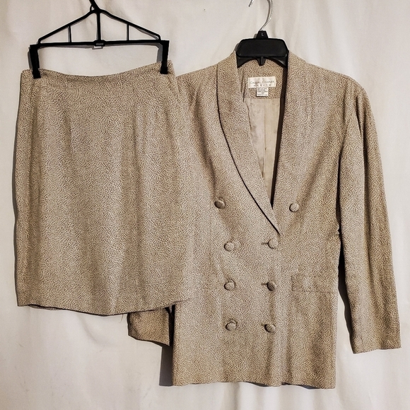 CASUAL CORNER 2PC SKIRT & JACKET - Picture 1 of 7